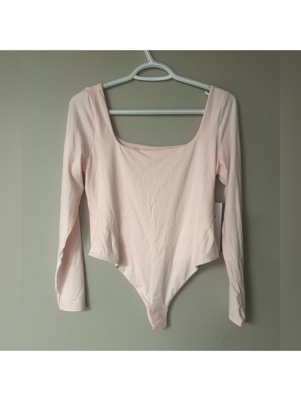 Lululemon‎ Ultra Soft Nulu Wundermost Square Neck Bodysuit